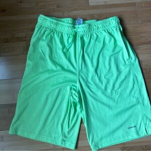 Athletic Works Boys Neon Green Athletic Shorts Size XXL (18)